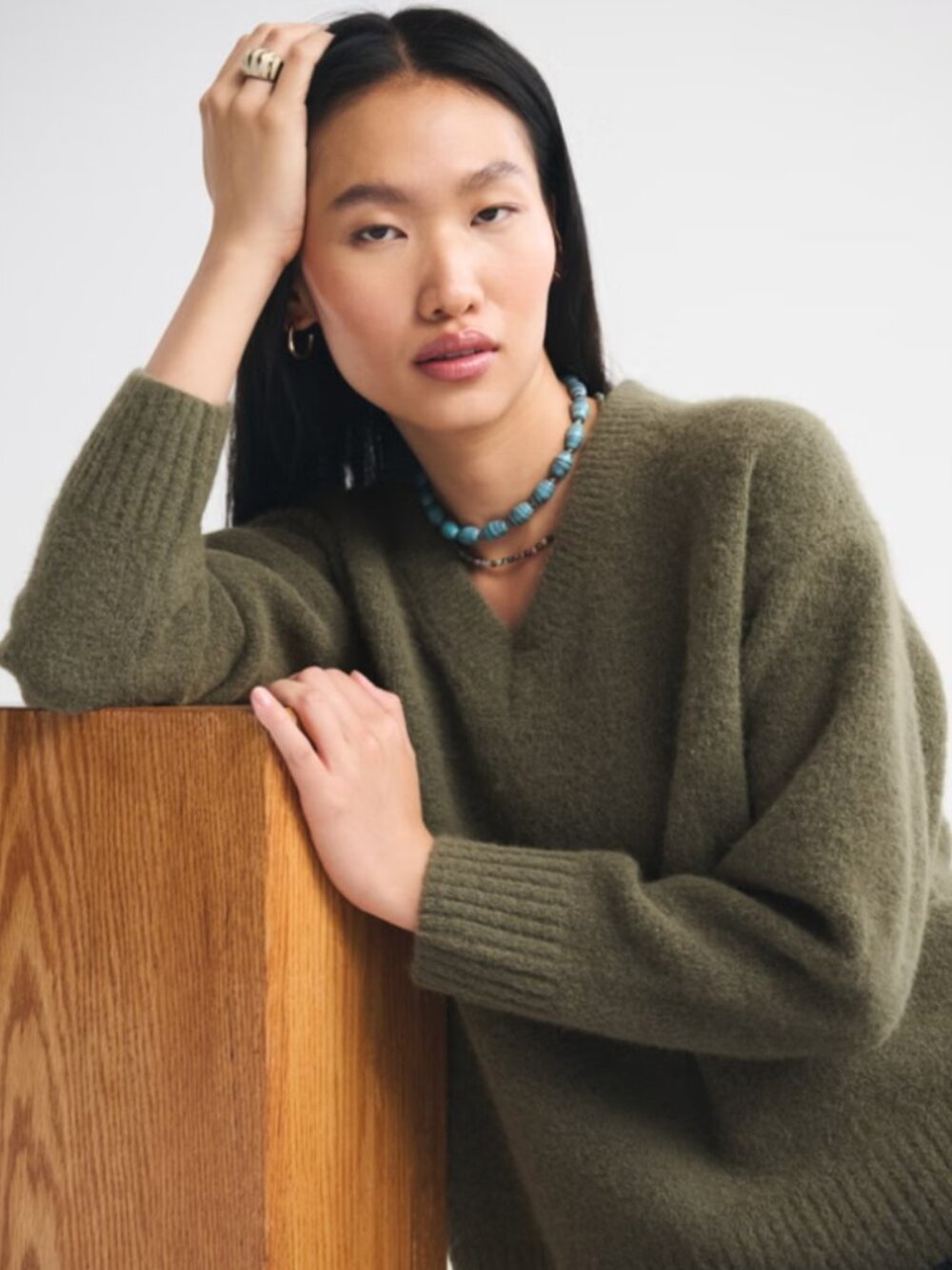 Abercrombie & Fitch Olive Soft Brushed V-Neck Sweater Large Cozy Pullover